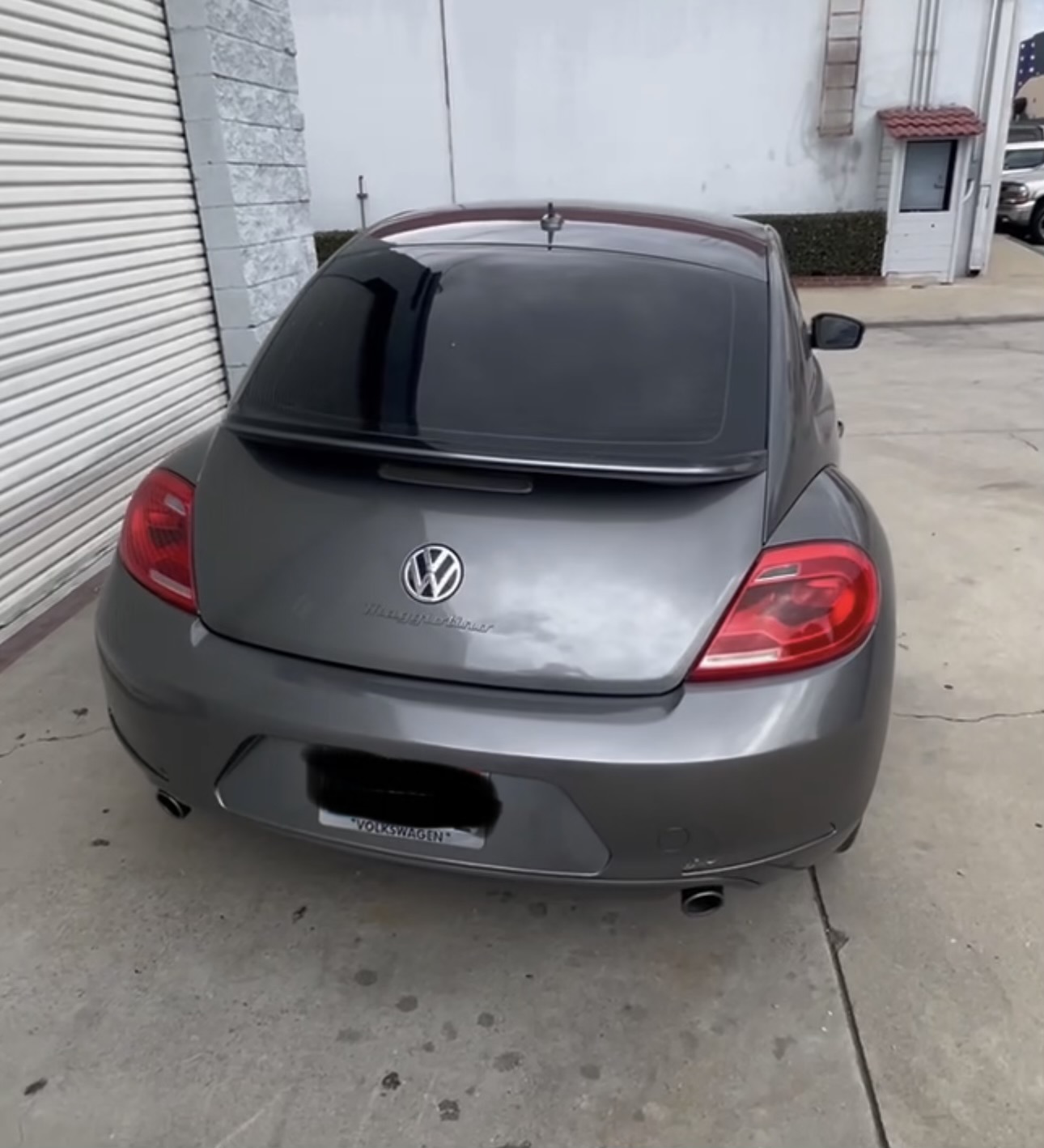 Used 2013 Volkswagen Beetle 2.0T FWD image 18