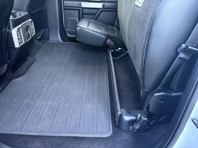 Used 2015 Ford F150 Lariat AWD/4WD image 22