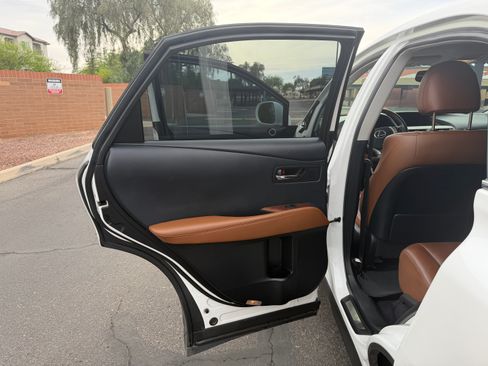 Used 2013 Lexus RX 450h FWD w/ Navigation Pkg image 17