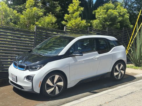 Used 2017 BMW i3 Range Extender Hatchback 4D image 1