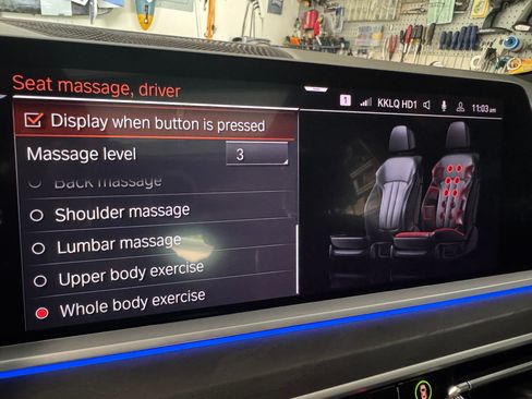 Used 2021 BMW X7 xDrive40i w/ M Sport Package image 29