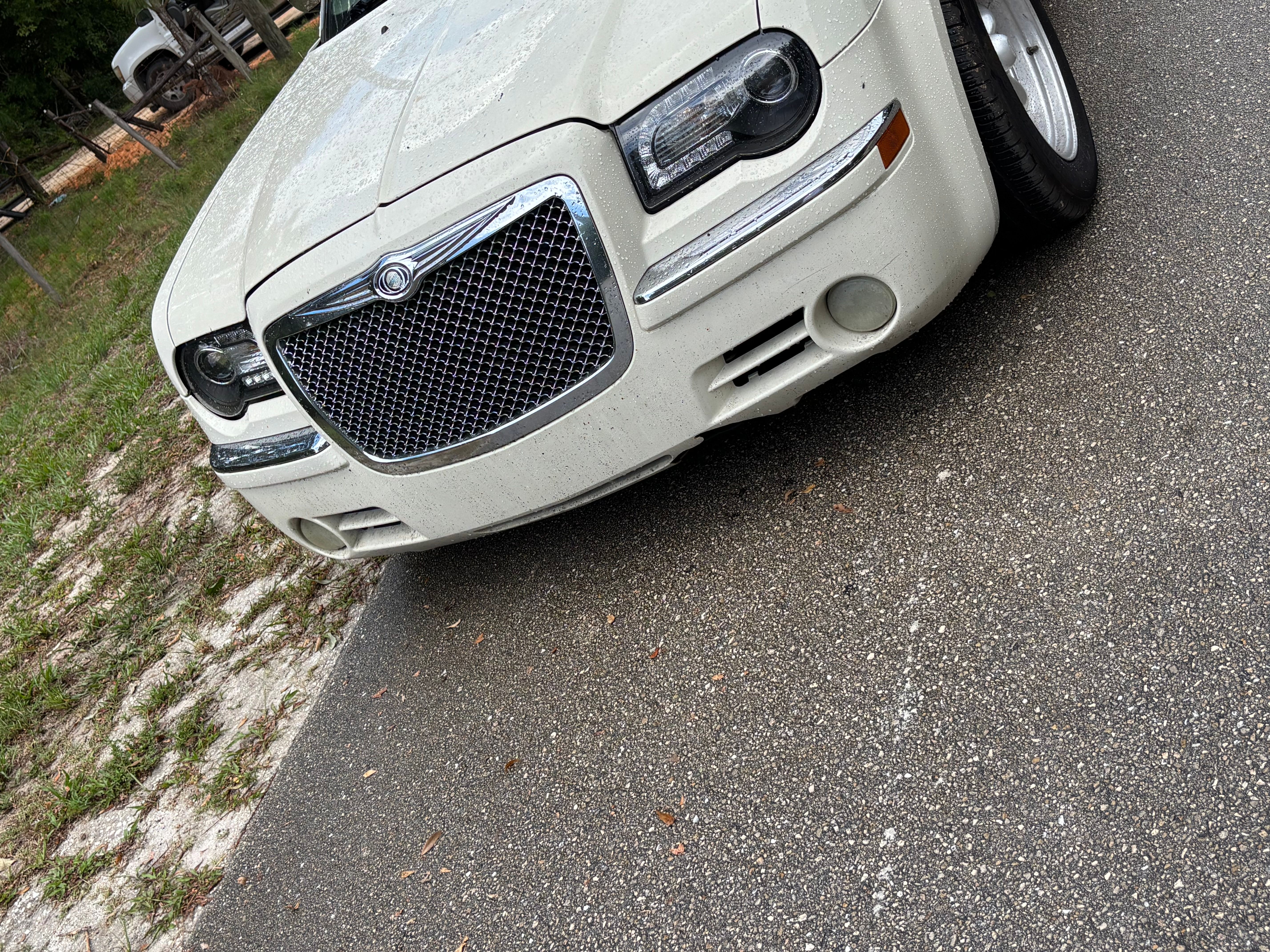 Used 2005 Chrysler 300 C w/ Protection Group II RWD image 1