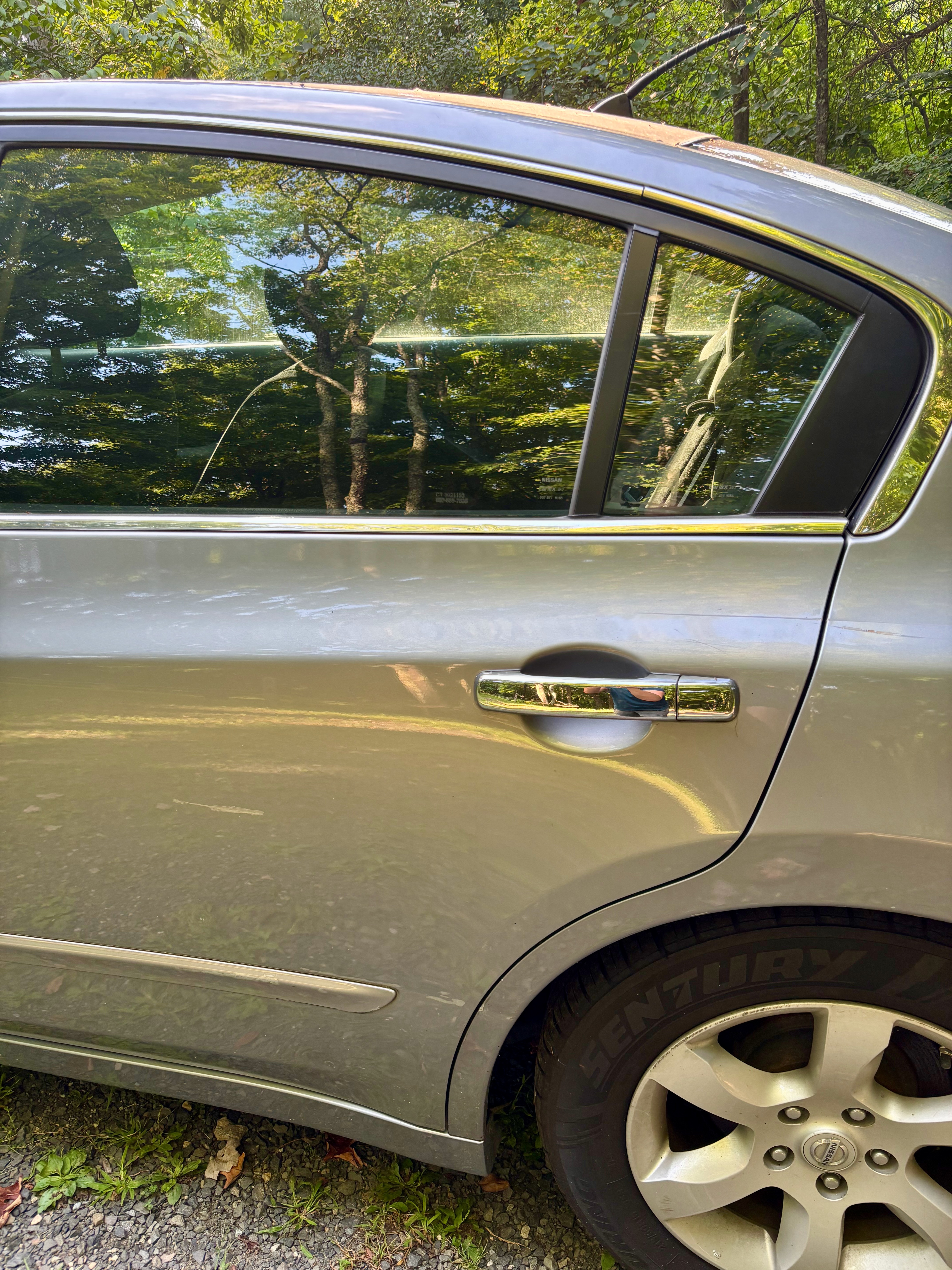 Used 2009 Nissan Altima Hybrid Sedan FWD image 11