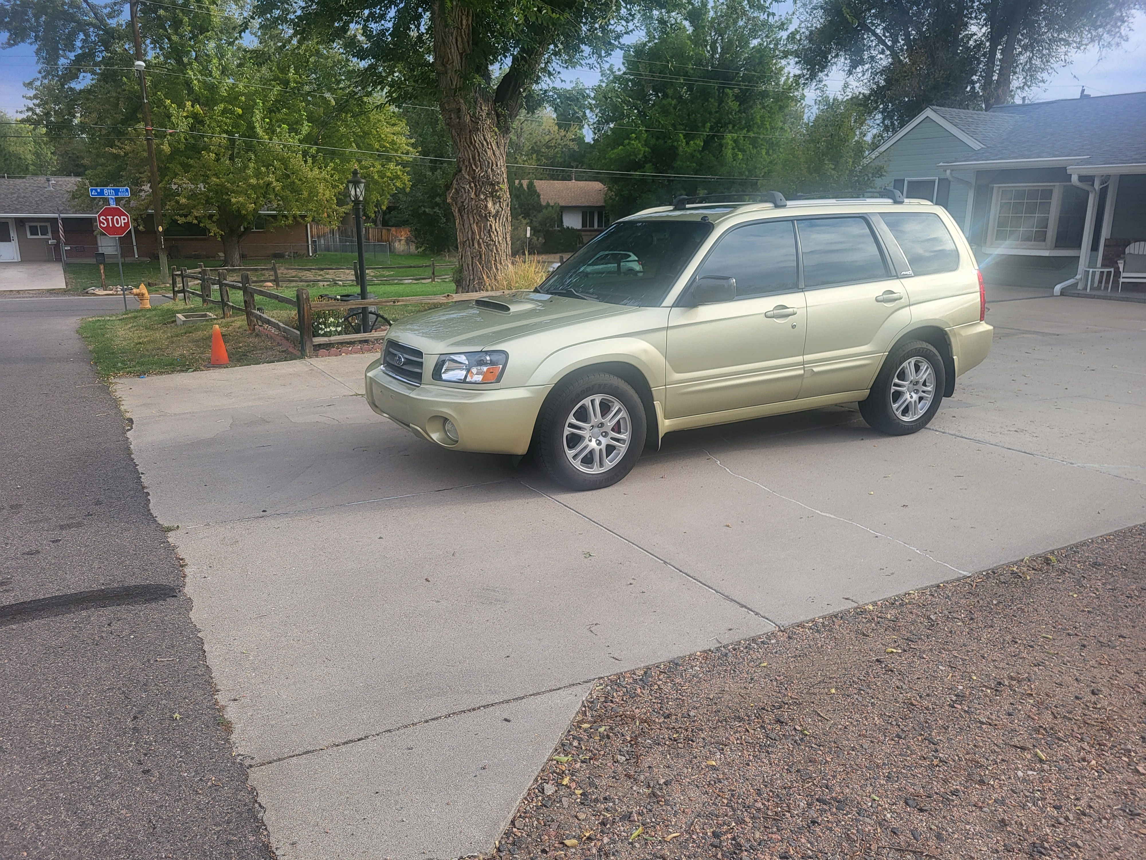 Used 2004 Subaru Forester 2.5XT AWD/4WD image 5