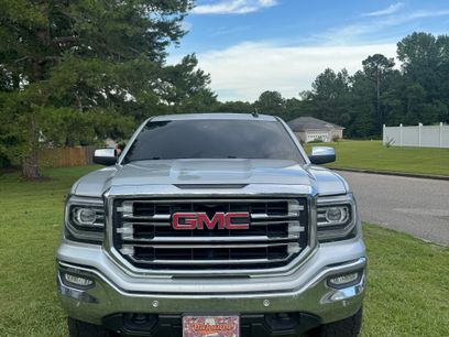 Used 2017 GMC Sierra 1500 SLT