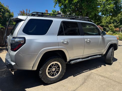 Used 2014 Toyota 4Runner Trail Premium AWD/4WD image 1