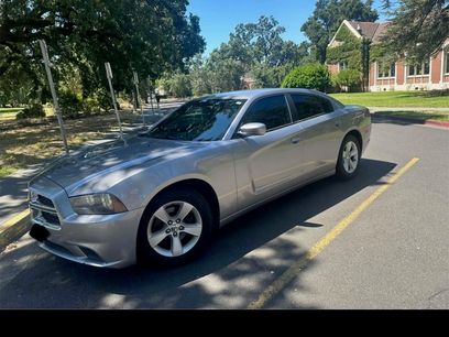 Used 2013 Dodge Charger SE w/ Leather Interior Group