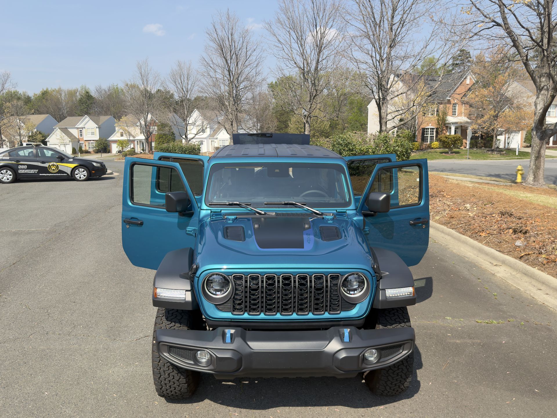 Used 2024 Jeep Wrangler Unlimited Rubicon 4xe w/ Safety Group AWD/4WD image 5