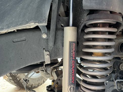 Used 2019 Jeep Wrangler Unlimited Sahara image 10