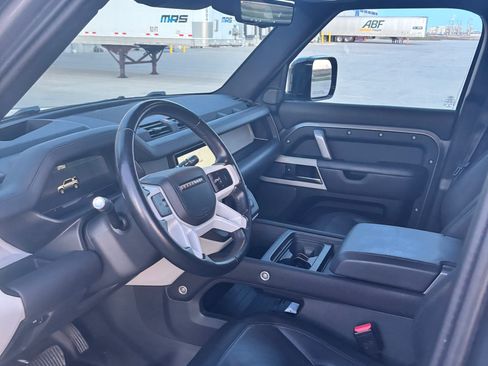 Used 2022 Land Rover Defender 110 X-Dynamic HSE image 10