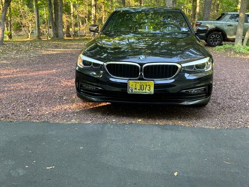 Used 2017 BMW 530i xDrive AWD/4WD image 21