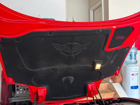 Used 1999 Chevrolet Corvette Convertible w/ Memory Pkg image 10