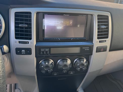 Used 2007 Toyota 4Runner Sport image 11