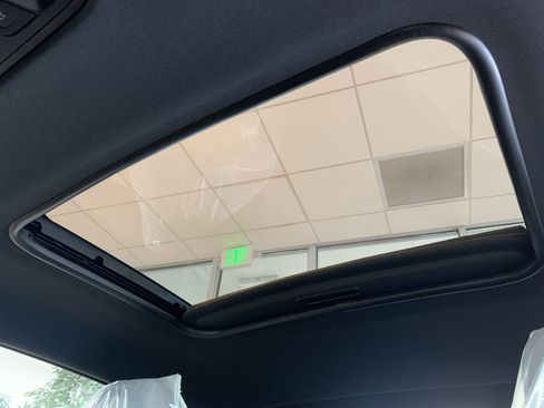 Used 2024 Chevrolet Camaro ZL1 image 16