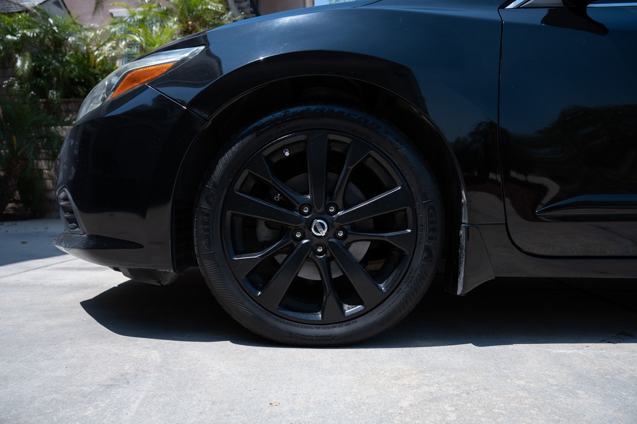Used 2017 Nissan Altima 2.5 SR w/ Midnight Edition Package FWD image 11