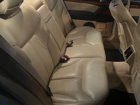 Used 1993 Mercedes-Benz 300 SE image 30