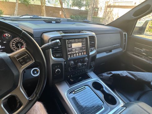 Used 2017 RAM 2500 Limited AWD/4WD image 4