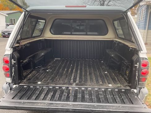 Used 2008 Toyota Tacoma 4x4 Double Cab image 4