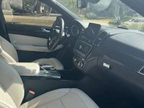 Used 2017 Mercedes-Benz GLE 43 AMG 4MATIC Coupe image 9