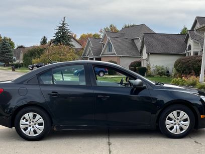 Used 2013 Chevrolet Cruze LS