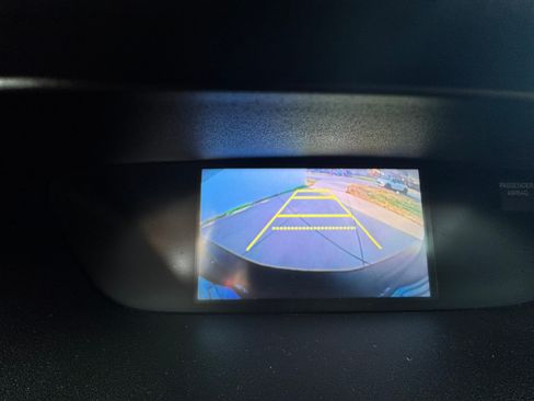 Used 2015 Honda CR-V LX image 10