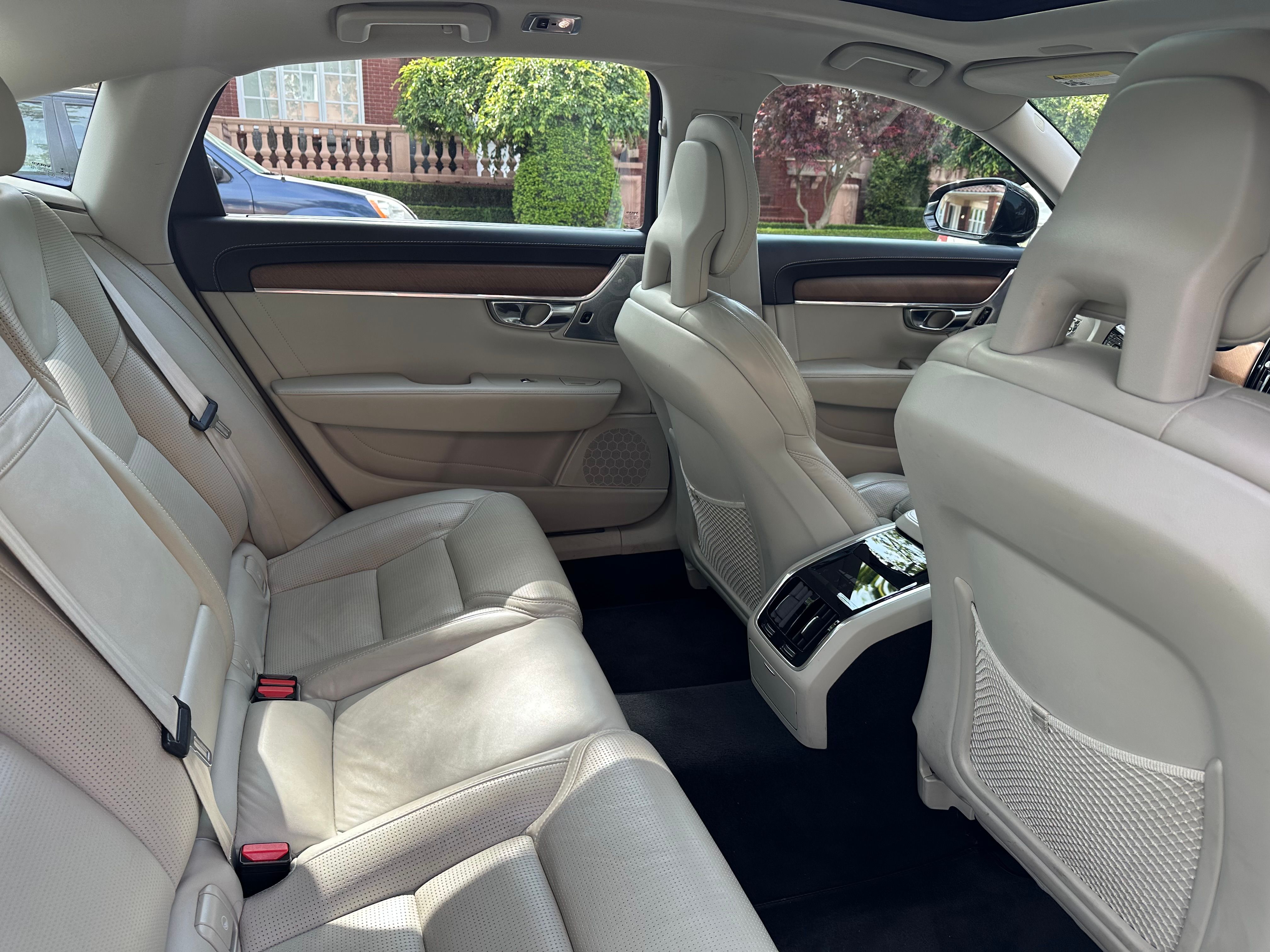 Used 2018 Volvo S90 T6 Inscription AWD/4WD image 18