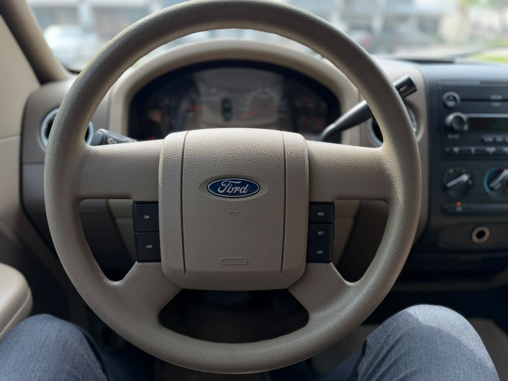 Used 2006 Ford F150 XLT RWD image 15