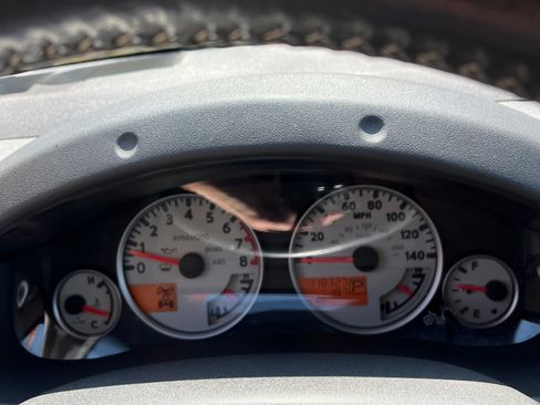 Used 2014 Nissan Xterra PRO-4X w/ Pro-4x Leather Package image 12