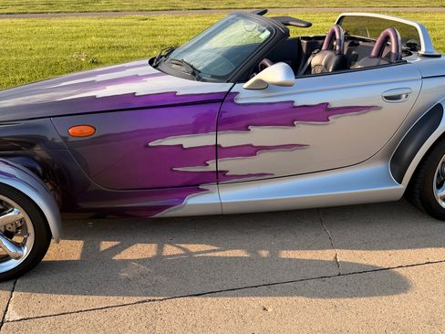 Used 2000 Plymouth Prowler RWD image 15