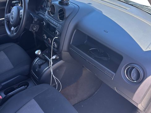 Used 2014 Jeep Patriot Sport FWD image 6