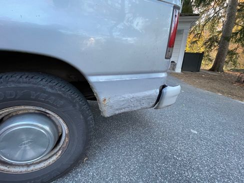 Used 2002 Ford E-350 and Econoline 350 Van image 13