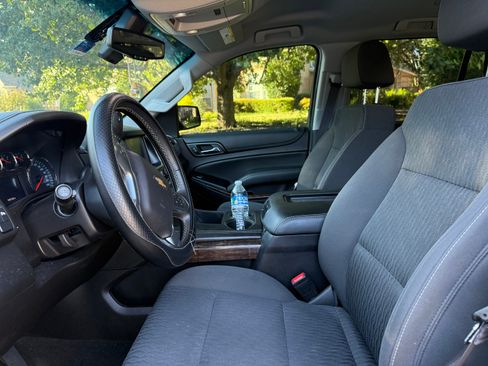 Used 2017 Chevrolet Tahoe LS image 6