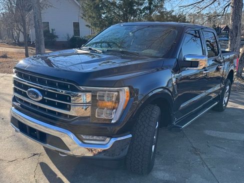 Used 2022 Ford F150 Lariat image 1