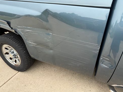 Used 2010 Chevrolet Silverado 1500 W/T AWD/4WD image 16