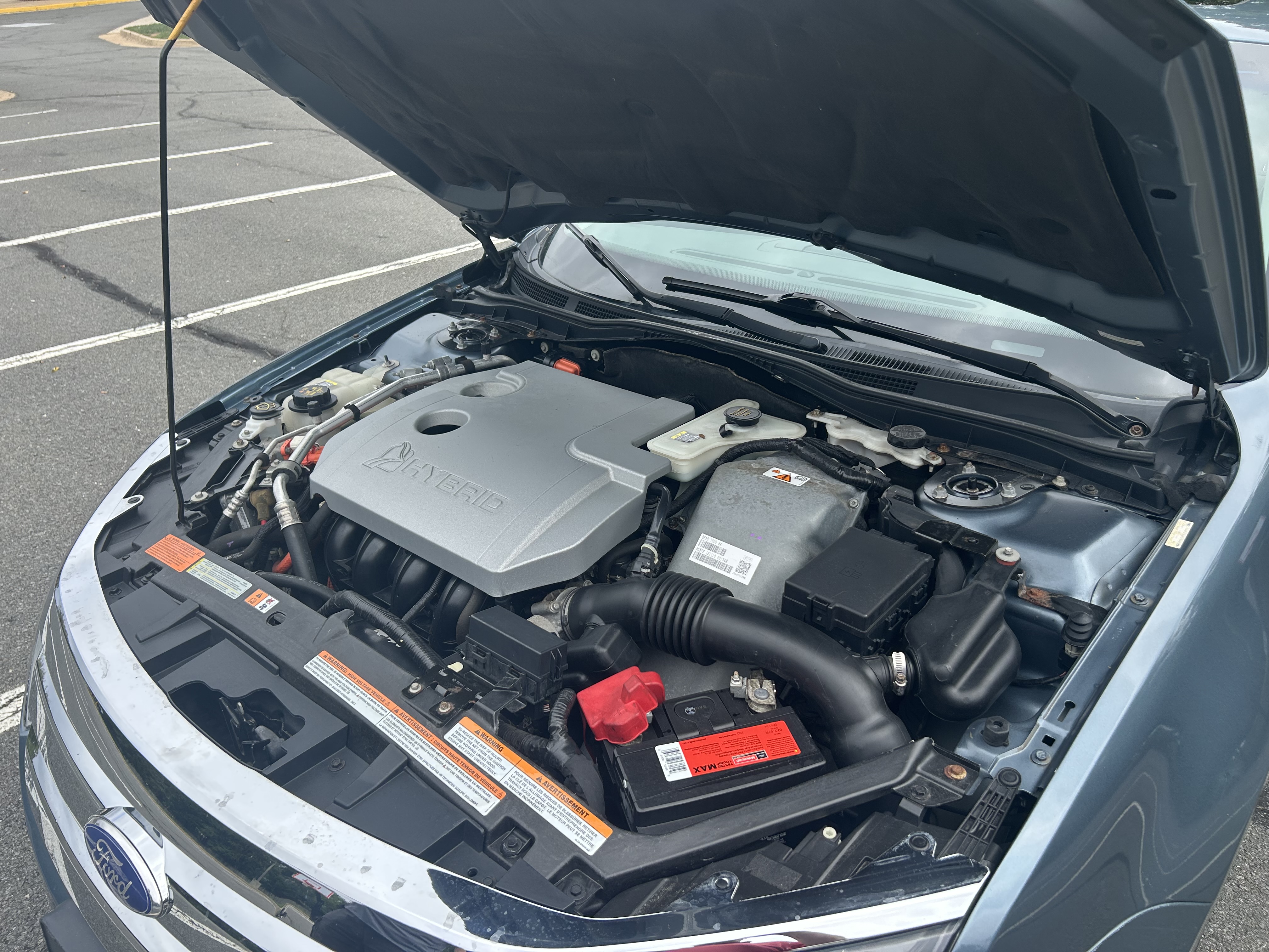 Used 2011 Ford Fusion Hybrid w/ 502A Rapid Spec Order Code FWD image 4