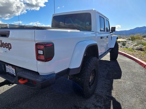 Used 2021 Jeep Gladiator Mojave image 9