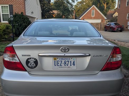 Used 2003 Toyota Camry LE FWD image 5