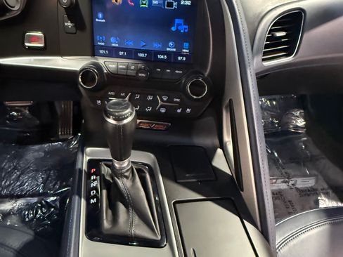 Used 2017 Chevrolet Corvette Z06 image 12