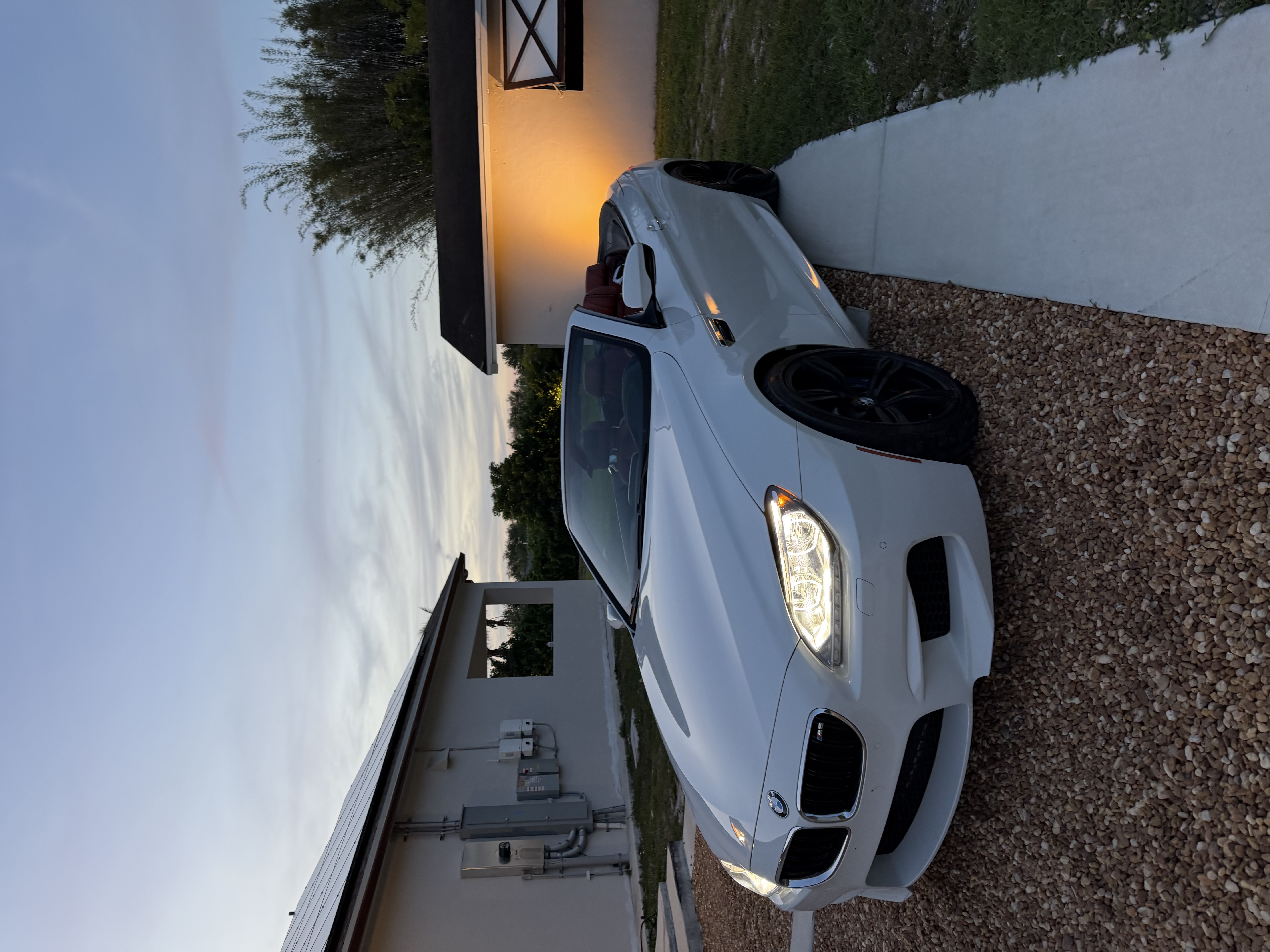 Used 2014 BMW M6 Convertible RWD image 4