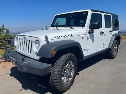 Used 2018 Jeep Wrangler Unlimited Rubicon w/ Connectivity Group