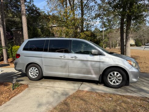 Used 2010 Honda Odyssey EX-L image 6