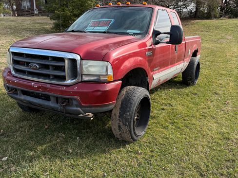 Used 2001 Ford F250 4x4 SuperCab Super Duty image 1