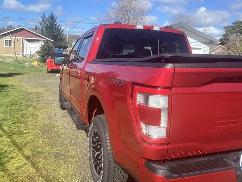 Used 2021 Ford F150 Lariat image 13