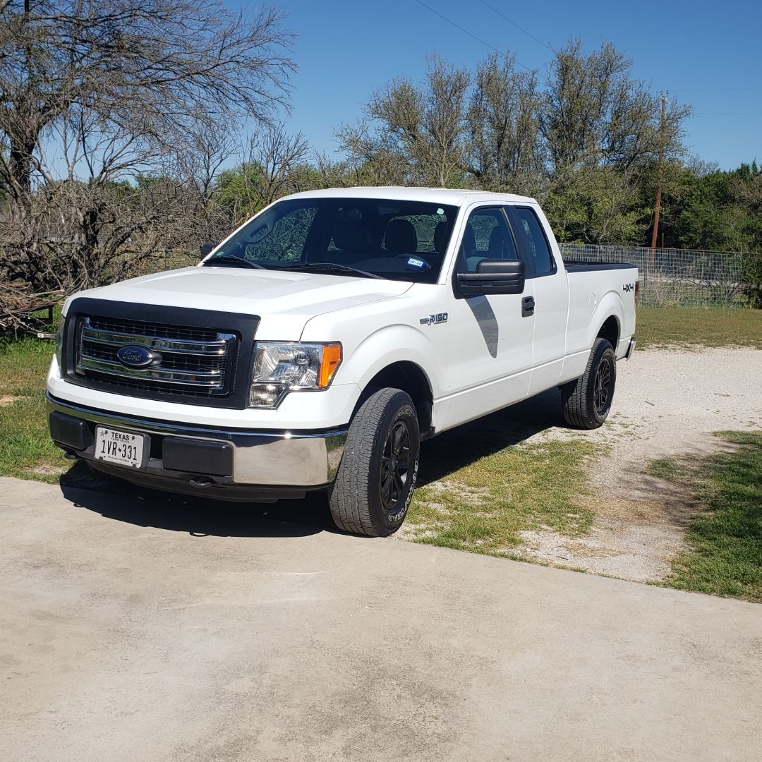 Used 2013 Ford F150 XL w/ Mid Equipment Group AWD/4WD image 1