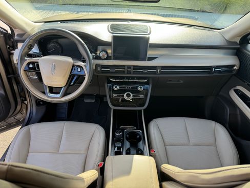 Used 2020 Lincoln Corsair FWD image 16