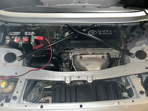 Used 2001 Toyota MR2 Spyder Convertible 2D image 11