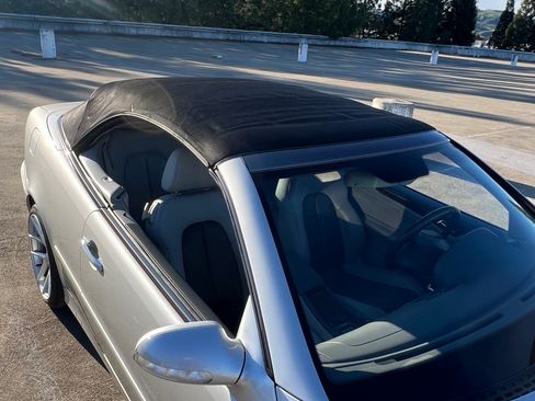 Used 2000 Mercedes-Benz CLK 320 CLK 320 Cabriolet 2D image 13