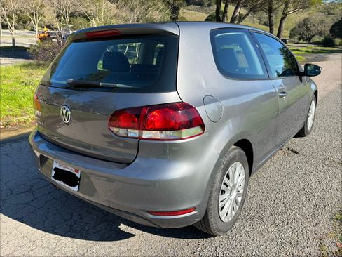 Used 2012 Volkswagen Golf 2-Door image 5