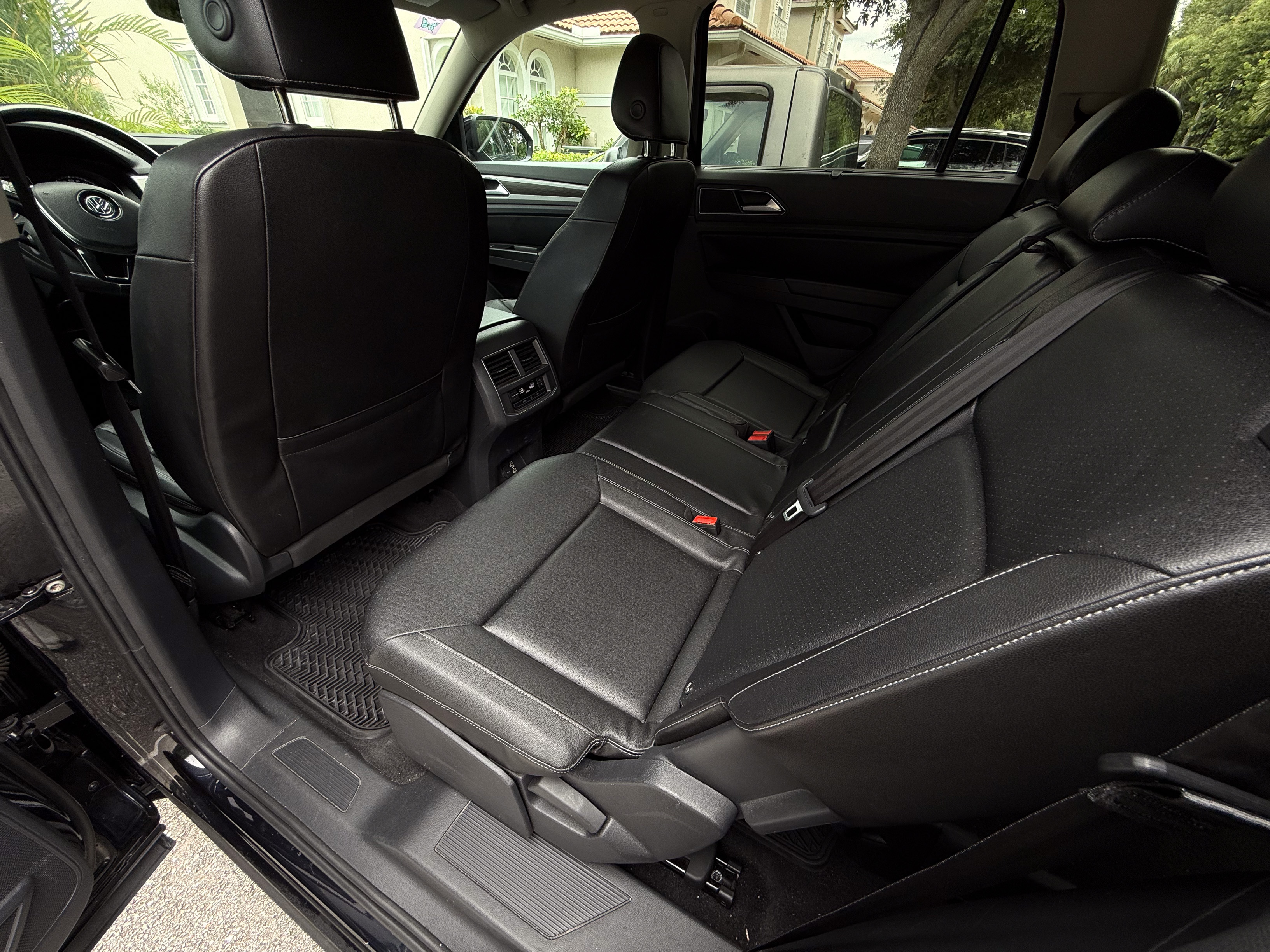 Used 2018 Volkswagen Atlas SE FWD image 11