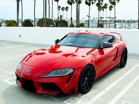 Used 2023 Toyota Supra image 9